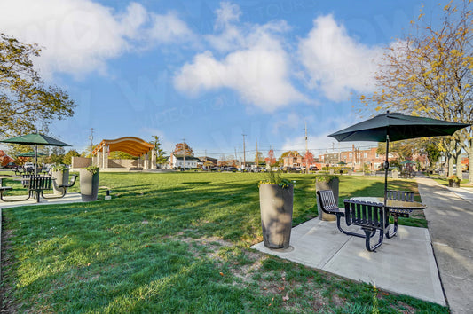 Grove City Town Center 057