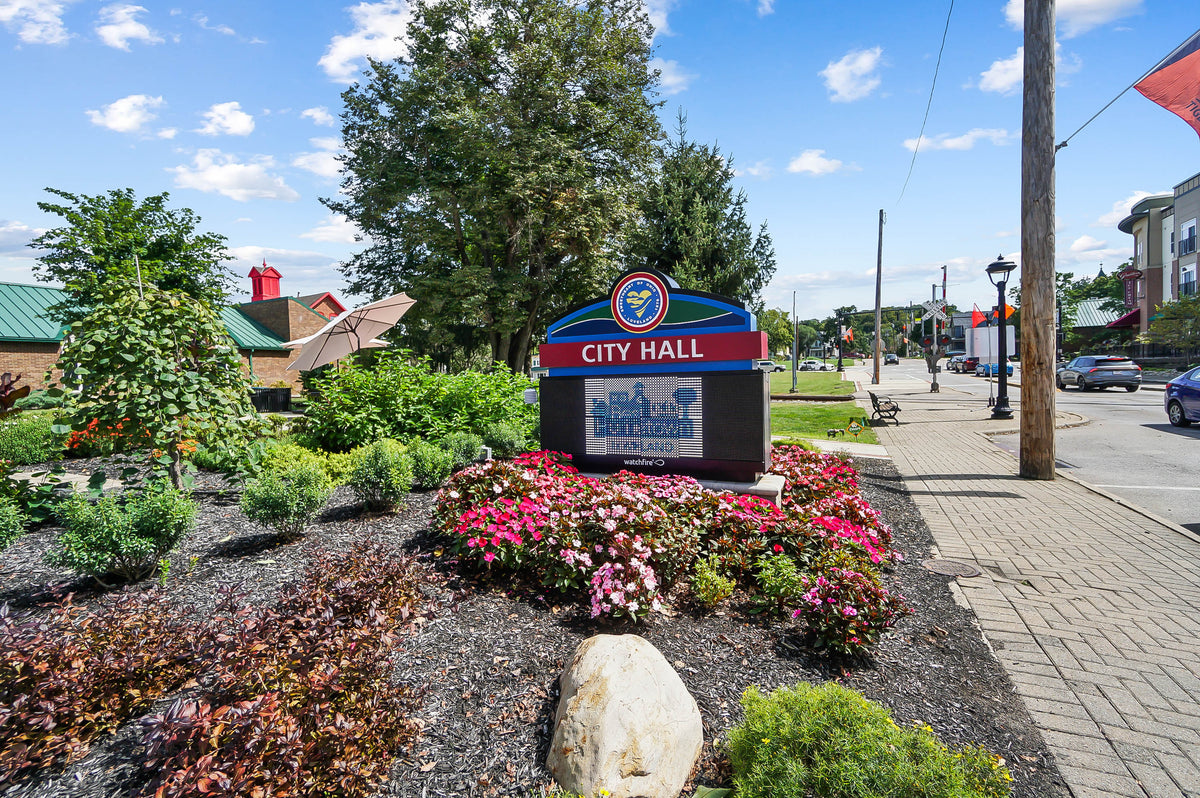 Loveland 063