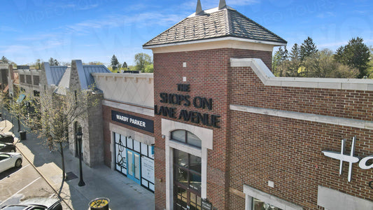 Shops at Lane Avenue 016