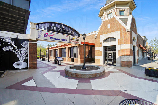 Shops at Lane Avenue 032