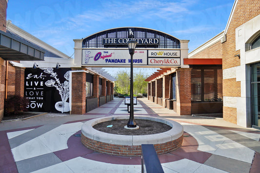 Shops at Lane Avenue 033