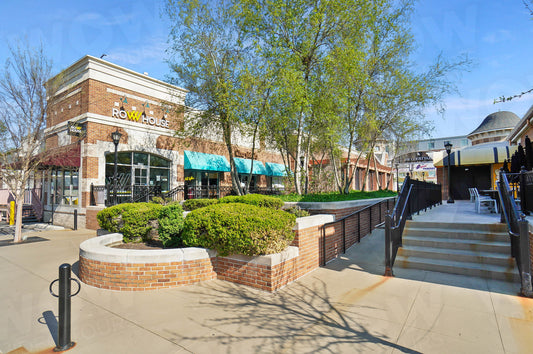 Shops at Lane Avenue 037