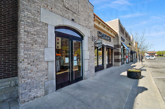Shops at Lane Avenue 040